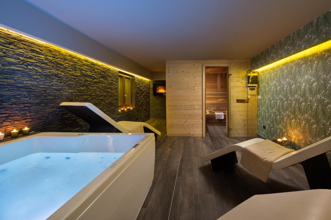 Villa Vesna With Sauna, Hot Tub Potpićan Exterior foto